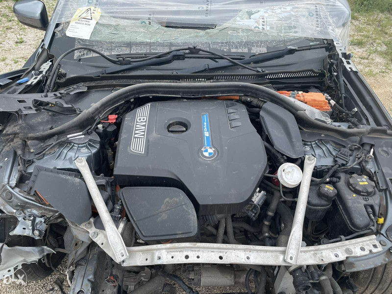 BMW 530 E HIBRID 2018 DIJELOVI A O DANKO