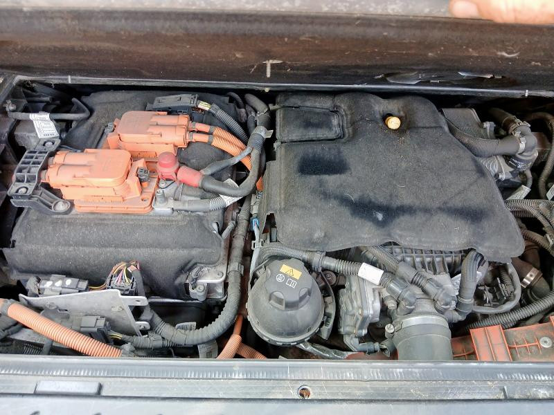 BMW I01 IB1 2015 dijelovi motor mjenjac limarija Danko