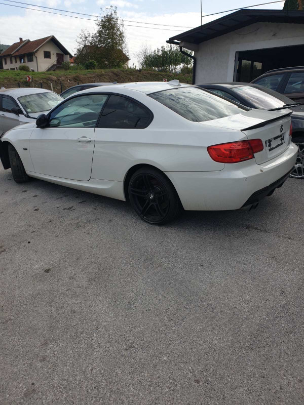 BMW E92 330D lci M OPTIK DIJELOVI AO DANKO