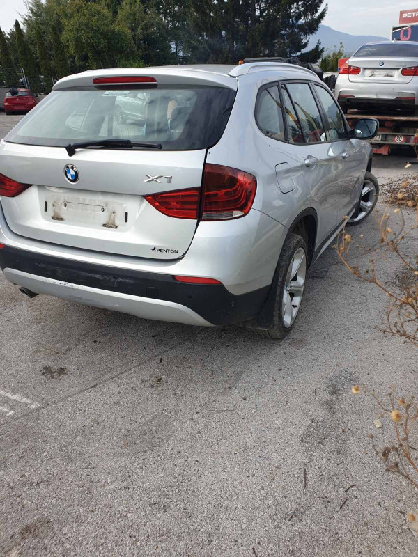 BMW X1 XD 2010  DIJELOVI AO DANKO