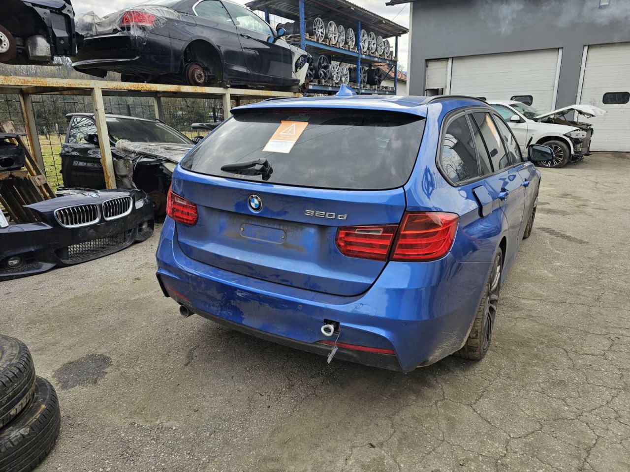 BMW  320D F31 M PAKET DIJELOVI AO DANKO