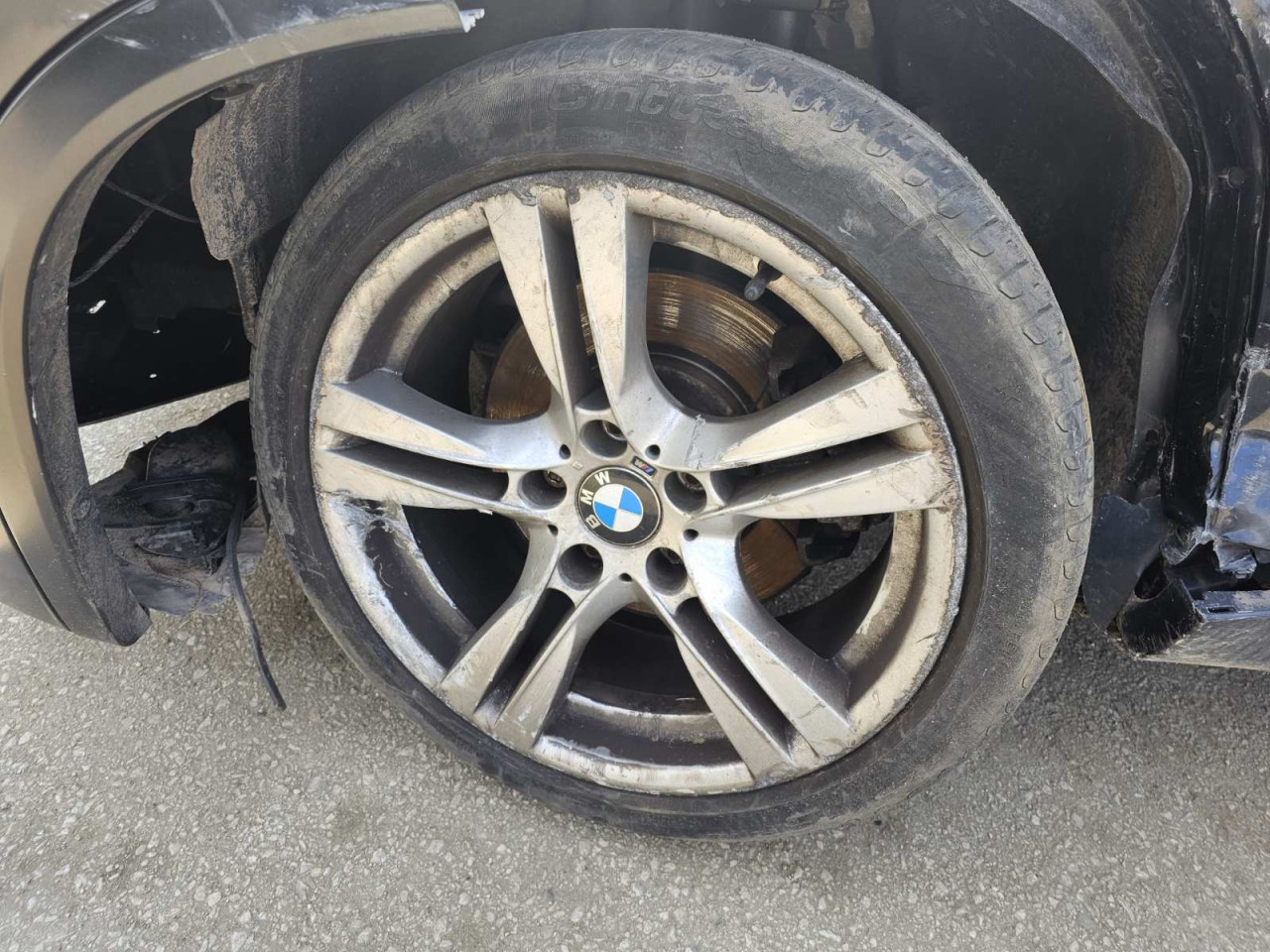 BMW X1 E84 2,3 D XD DIJELOVI AO DANKO