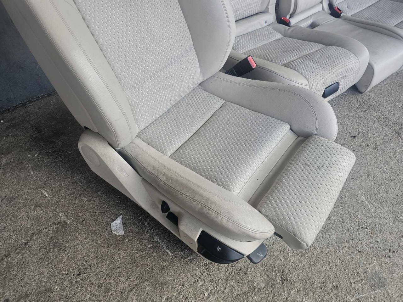 BMW 5 F07 GT Profilisana Platno Koza Rupice S31 Koža