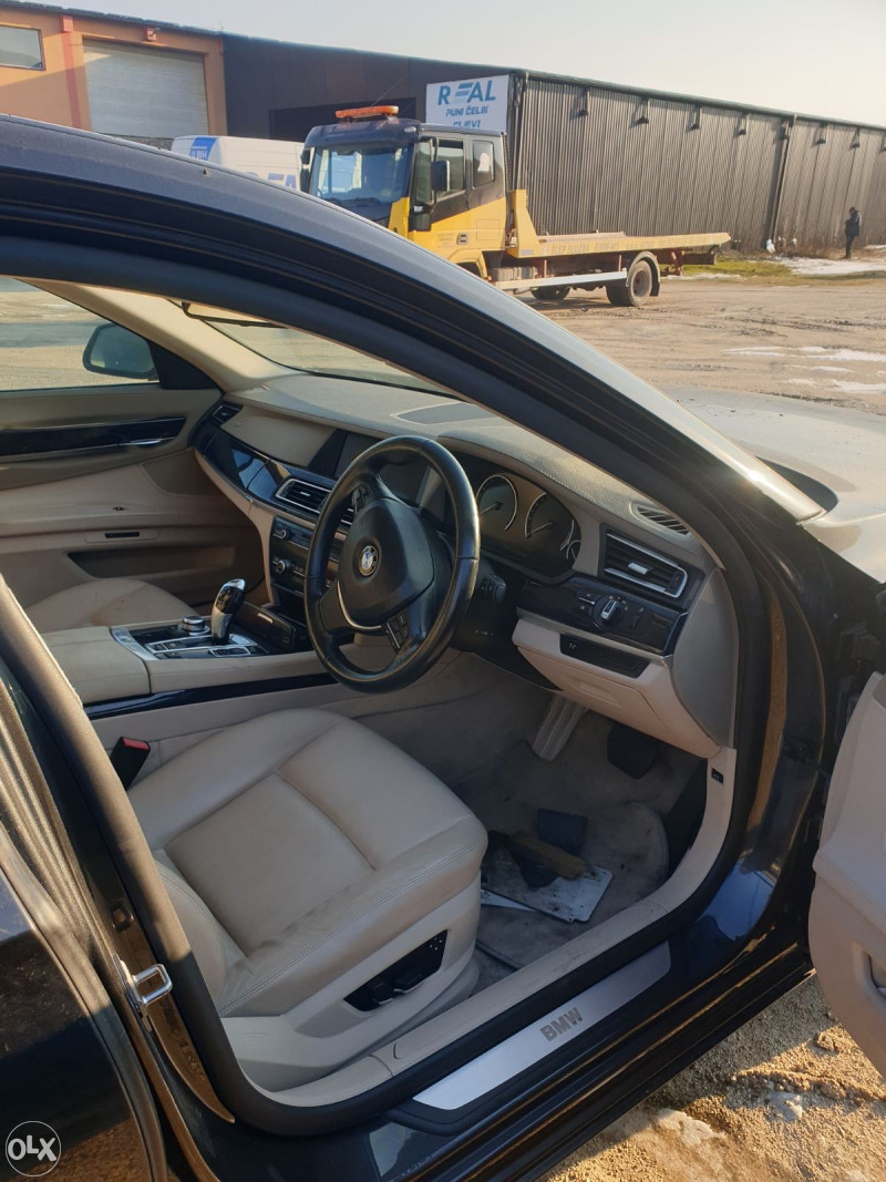 BMW 750I F01 DIJELOVI AO DANKO F 01 1 7 50i