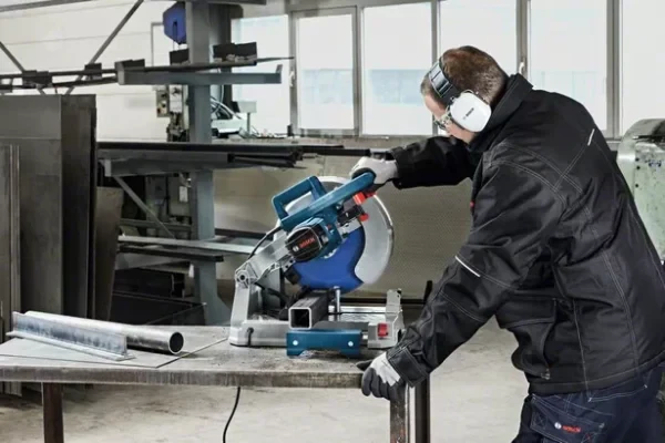 PILA ZA REZANJE METALA GCD 12 JL PROFESSIONAL