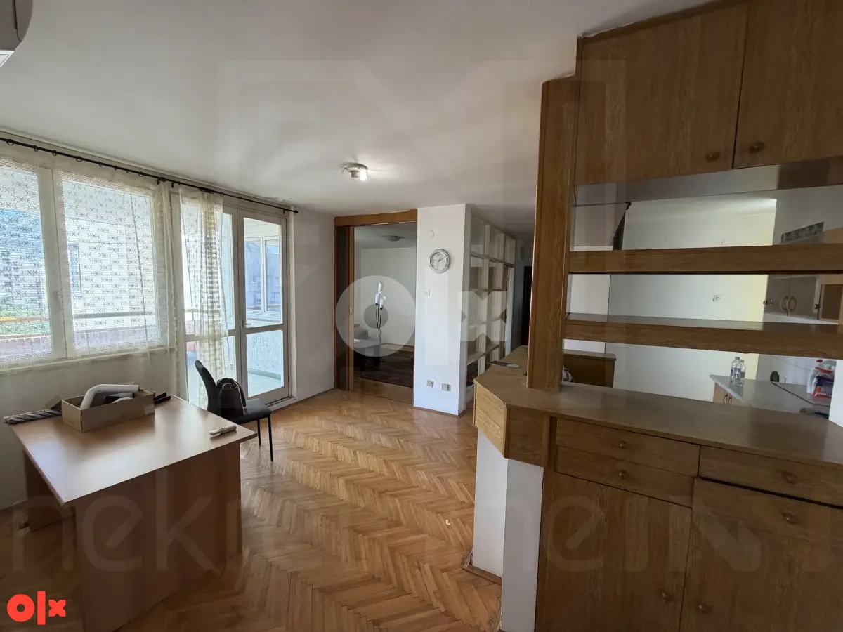 Prodaje se dvosoban stan 88 m2 u Splitskoj s predivnim pogledom