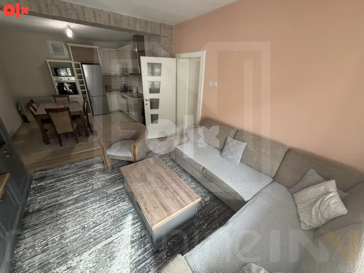 Prodaje se potpuno renovirana kuća u Stocu, useljiva