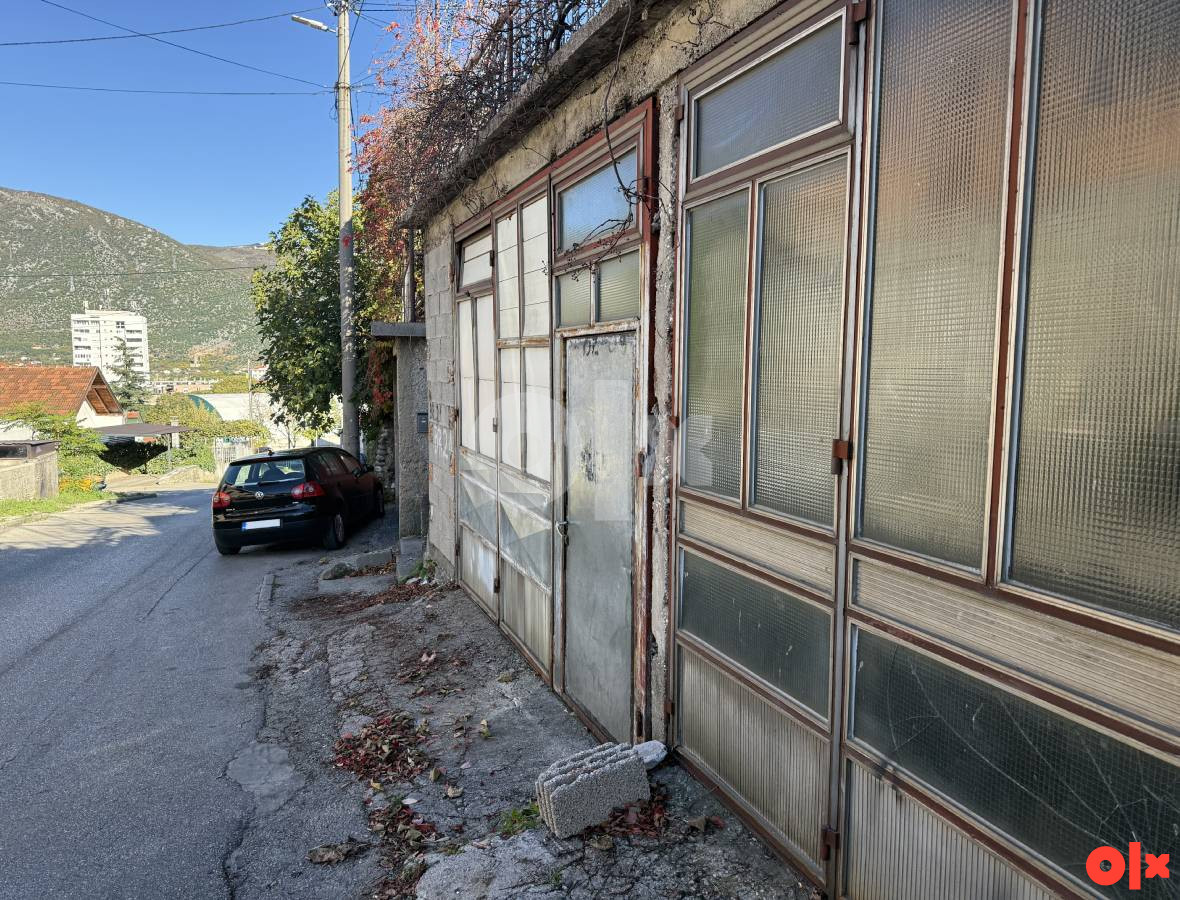 Prodaje se kuća u Ulici Muje Pašića