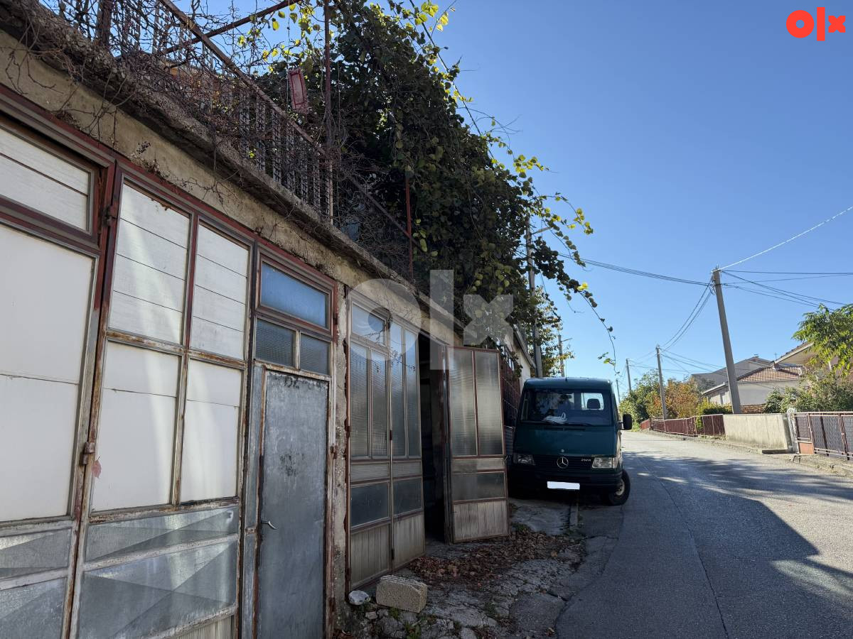 Prodaje se kuća u Ulici Muje Pašića