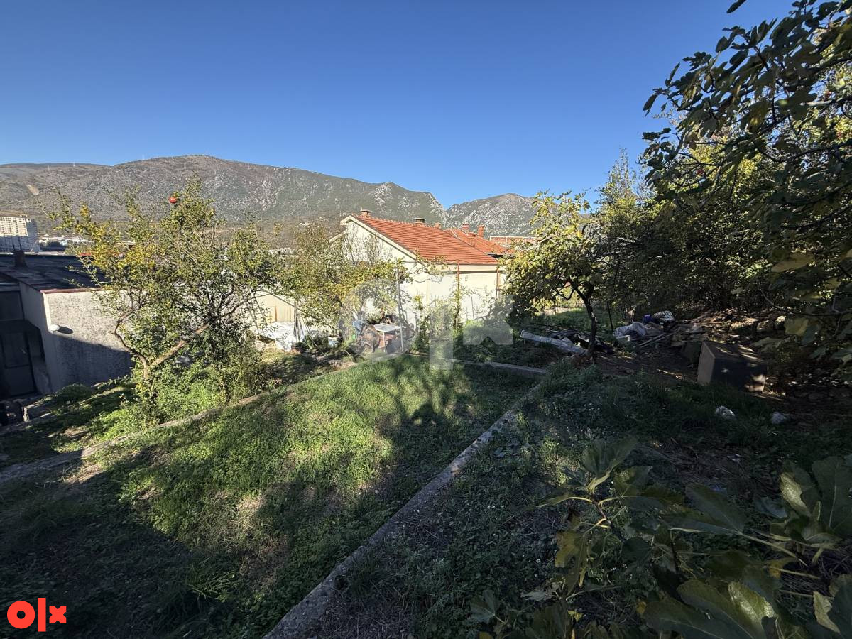 Prodaje se kuća u Ulici Muje Pašića