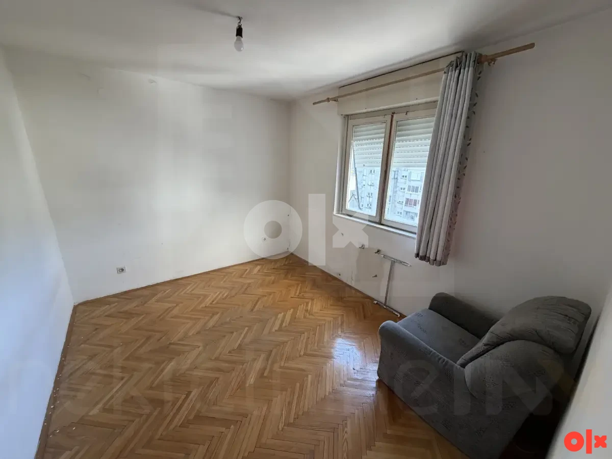 Prodaje se dvosoban stan 88 m2 u Splitskoj s predivnim pogledom