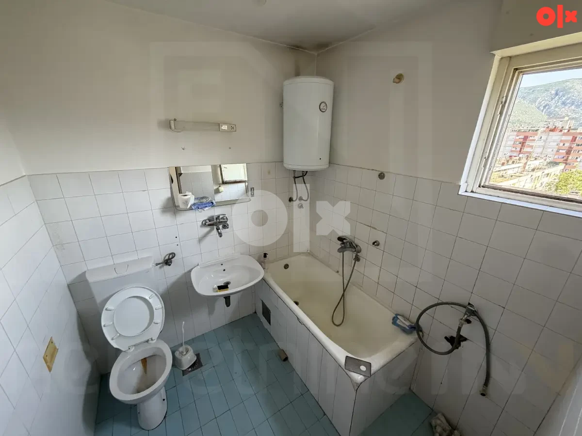 Prodaje se dvosoban stan 88 m2 u Splitskoj s predivnim pogledom