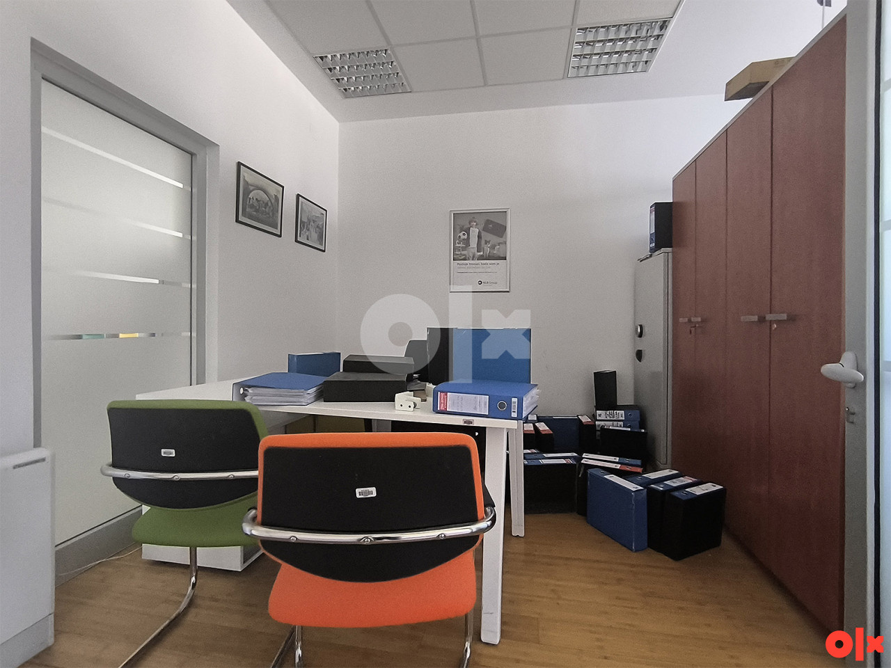 Daje se u najam uredski poslovni prostor površine 220 m2