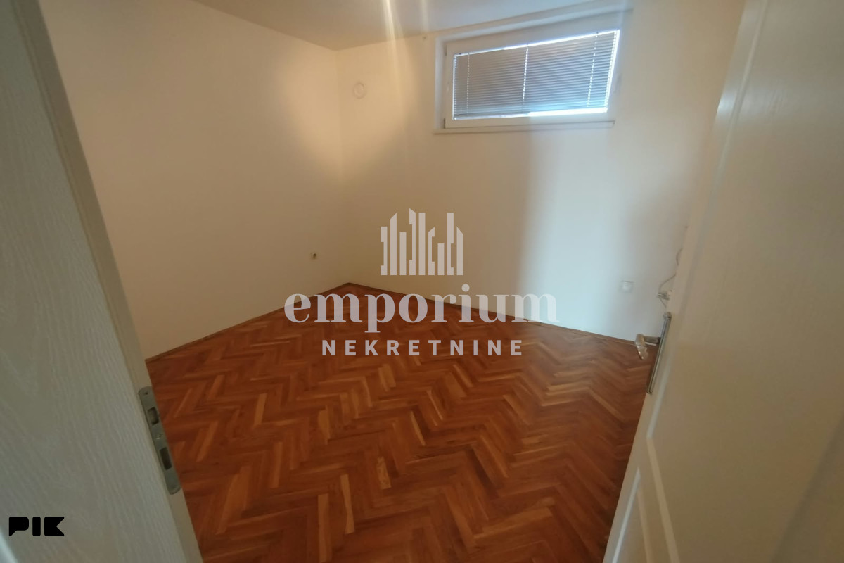 Dvoiposoban stan 86 m2 sa ostavom od 50 m2 ID:2794/IP