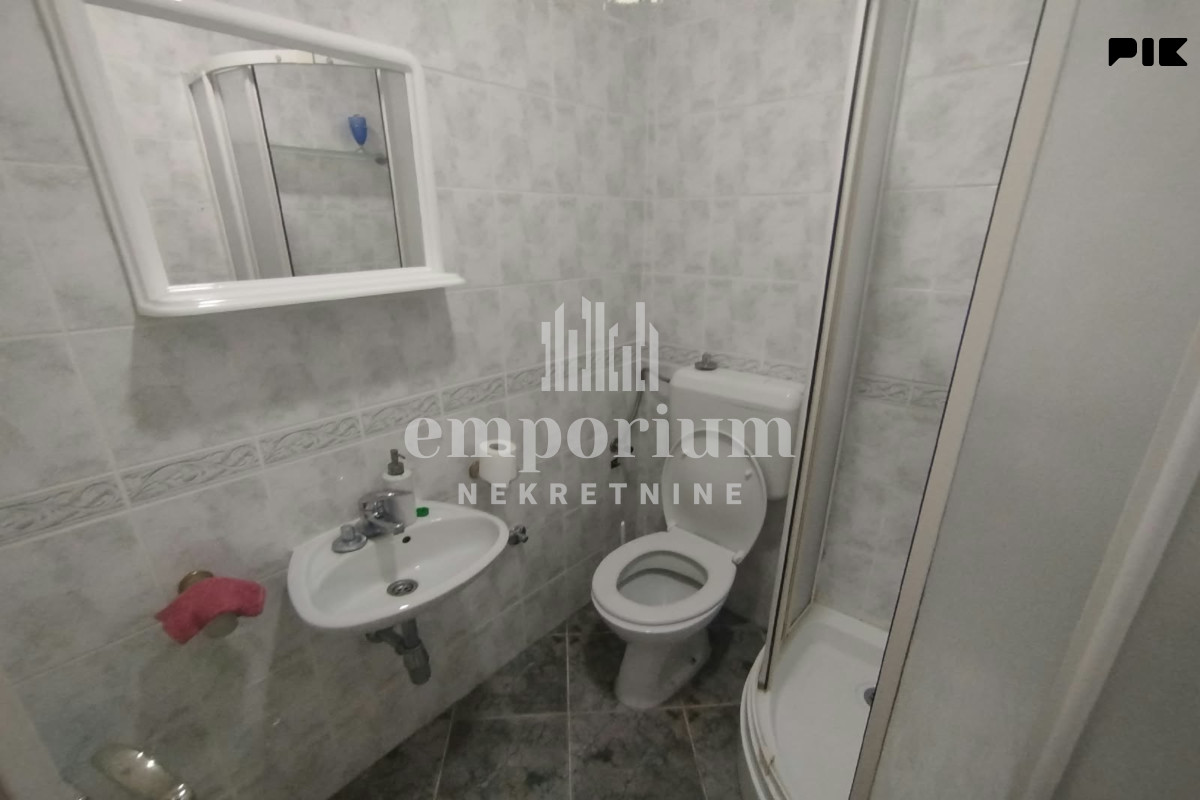 Dvoiposoban stan 86 m2 sa ostavom od 50 m2 ID:2794/IP