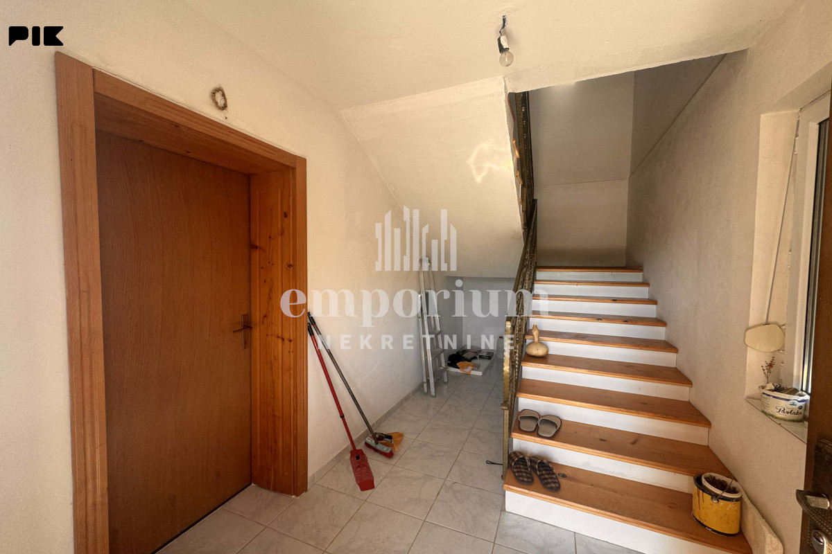Kuća Pr+1S 97m2 sa garažom i pomoćnim objektom ID:2799/BN