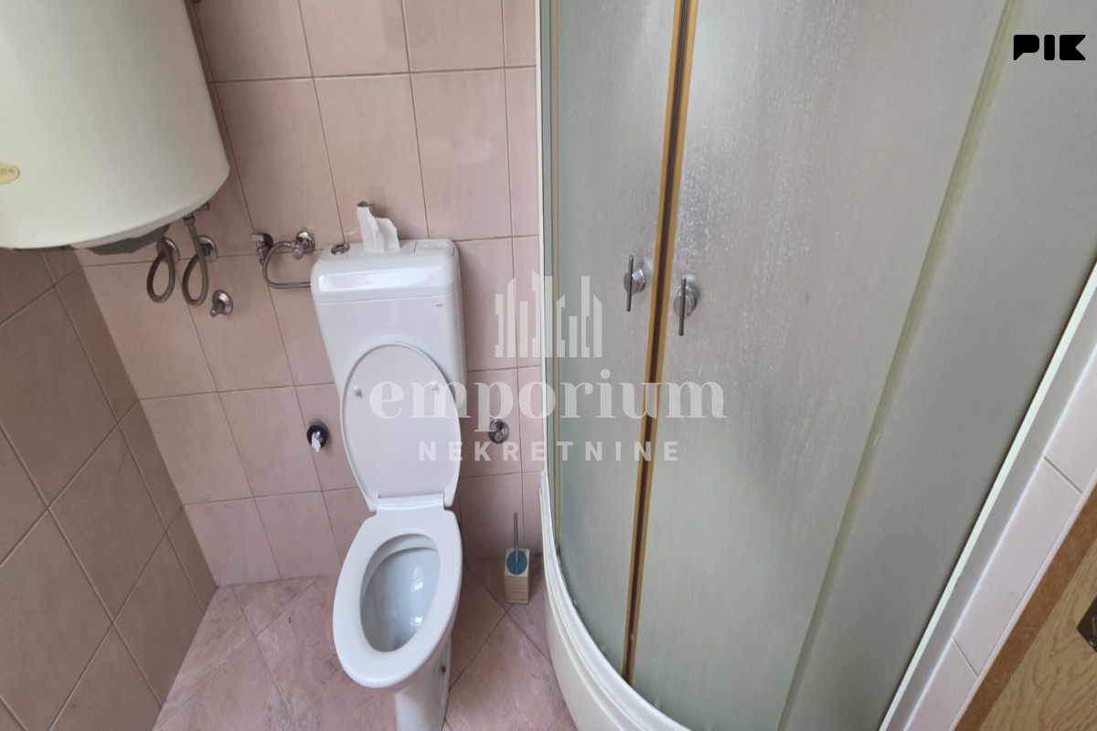 Namještena garsonjera 38 m2, Ilićka ID:2807/BN