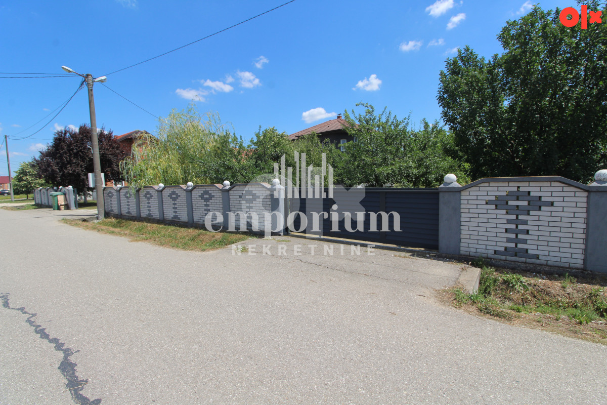 Moderna kuća površine 200 m2 na parceli od 2009 m2 ID: 2745/EN