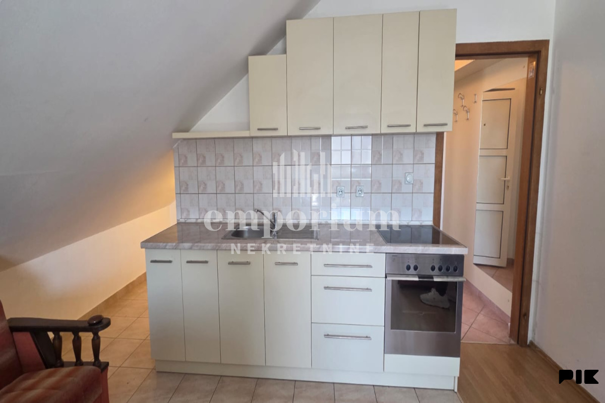 Namještena garsonjera 38 m2, Ilićka ID:2807/BN