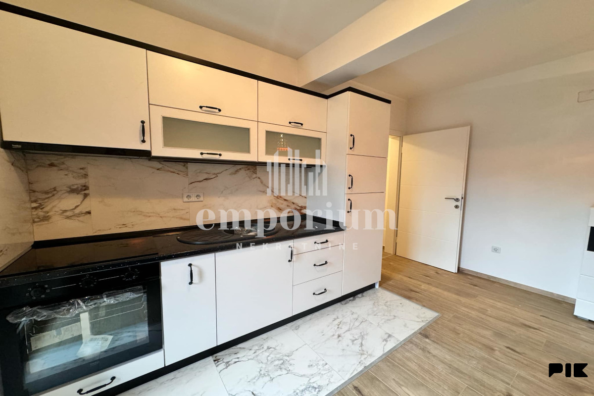 Kompletno namješten jednoiposoban stan površine 52m2 ID: 540/BNI