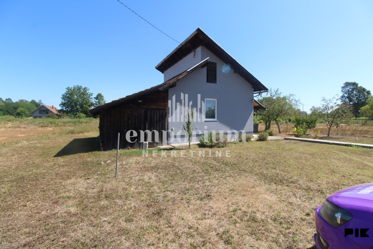 Useljiva kuća Pr+Pot u Obudovcu na parceli od 1.110m2 ID: 2781/BN