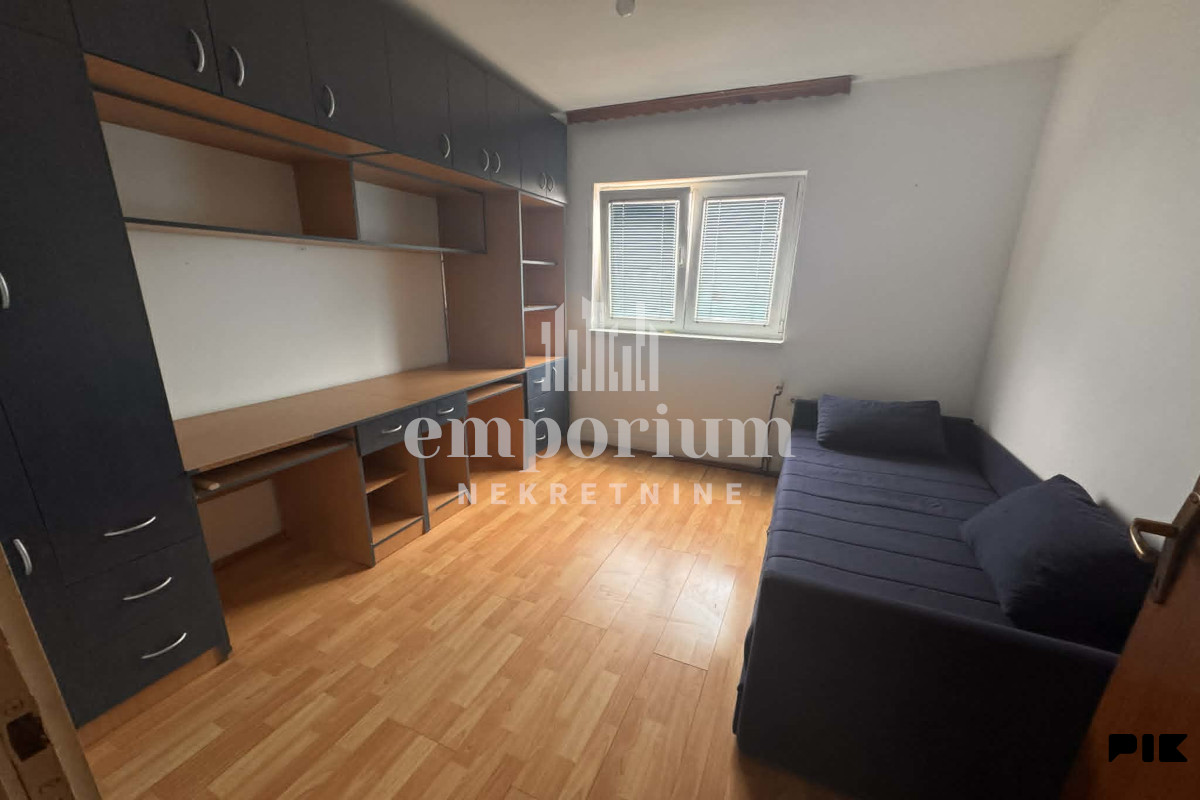 Komforan trosoban stan sa odličnim rasporedom, 61 m2 ID:2752/BN