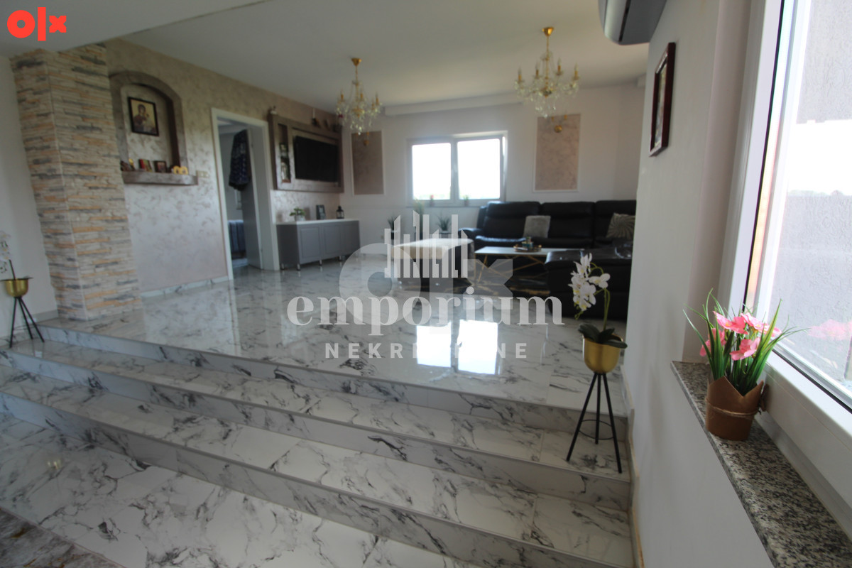 Moderna kuća površine 200 m2 na parceli od 2009 m2 ID: 2745/EN