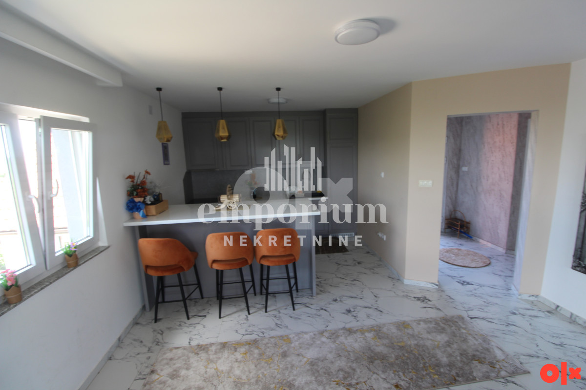 Moderna kuća površine 200 m2 na parceli od 2009 m2 ID: 2745/EN