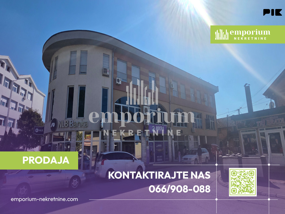Trosoban stan sa garažnim parking mjestom u centru ID: 2793/BN