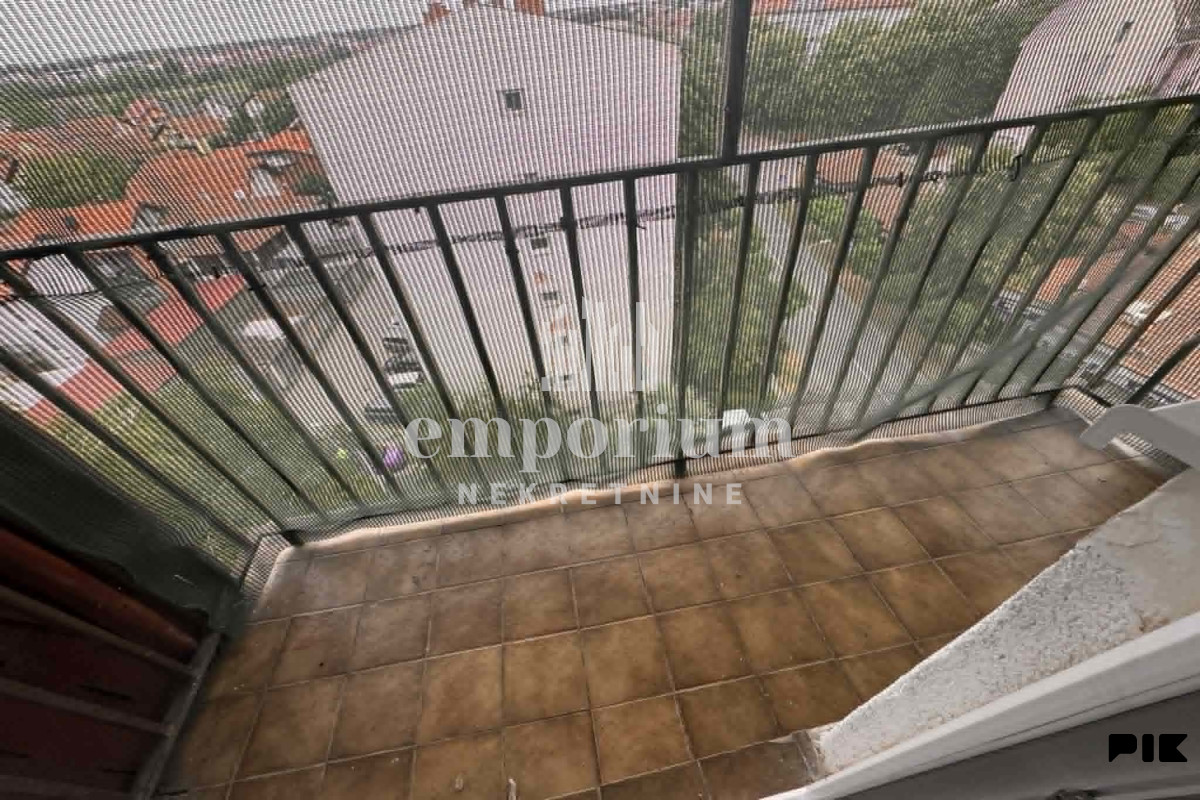 Komforan trosoban stan sa odličnim rasporedom, 61 m2 ID:2752/BN