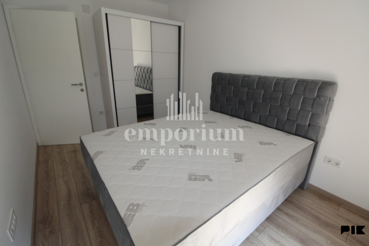 Moderno uređen jednoiposoban stan na Bulevaru, 41 m2 ID: 602b/ENI