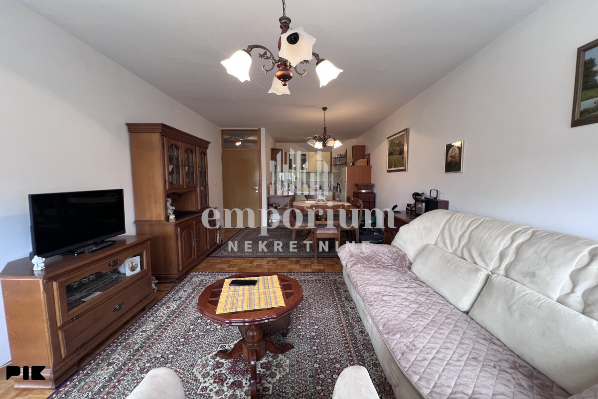 Namješten jednoiposoban stan, 54,80 m2 na Novom Brčkom ID:2811/IP