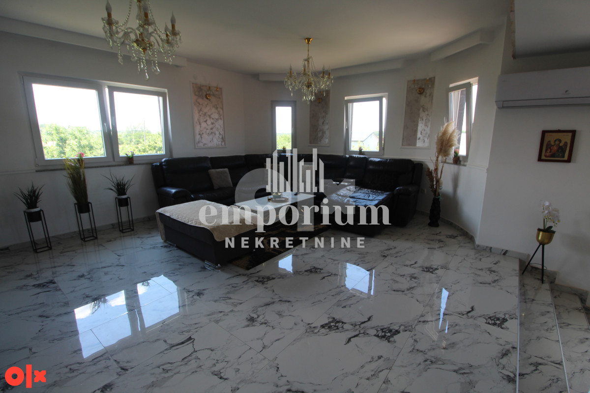Moderna kuća površine 200 m2 na parceli od 2009 m2 ID: 2745/EN