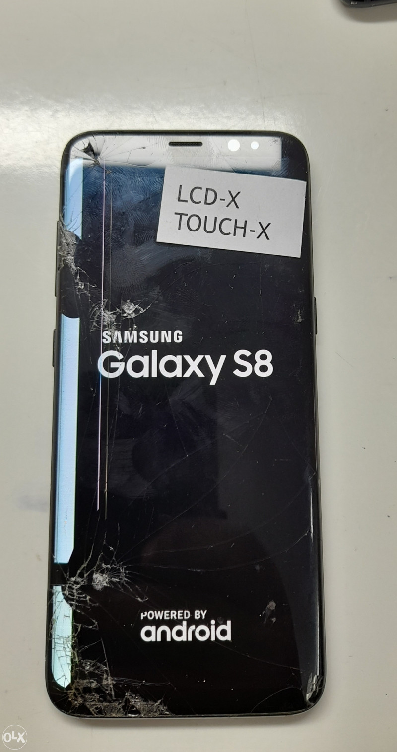 Razbijen Samsung S8