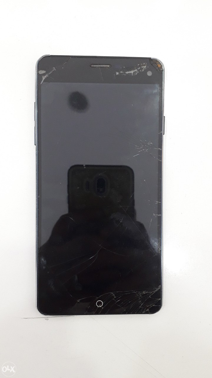 Pokvaren-Prestigio PSP3530 DUO