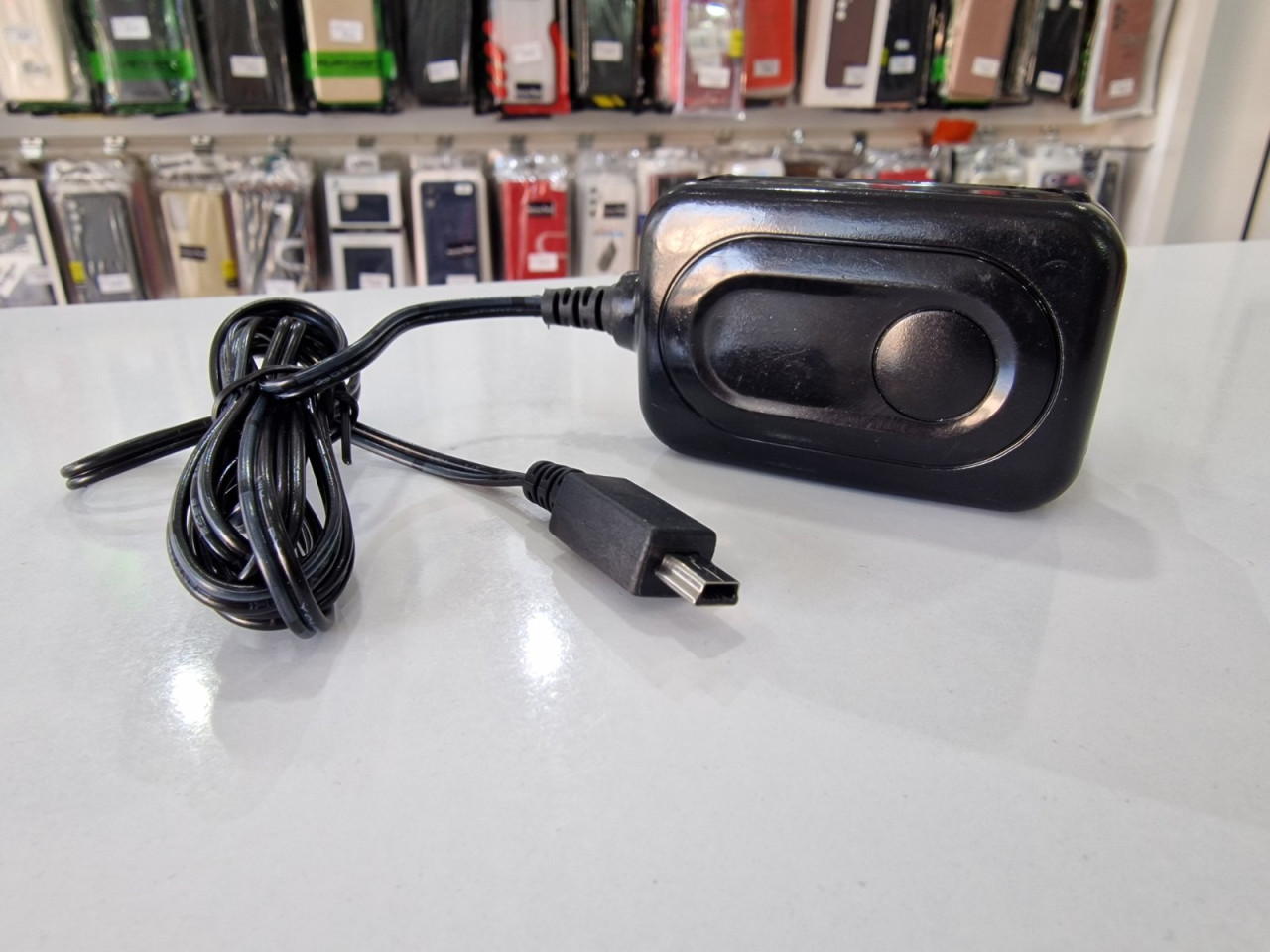 Punjac V3 za telefon na tipke Motoru i ostale uredjaje