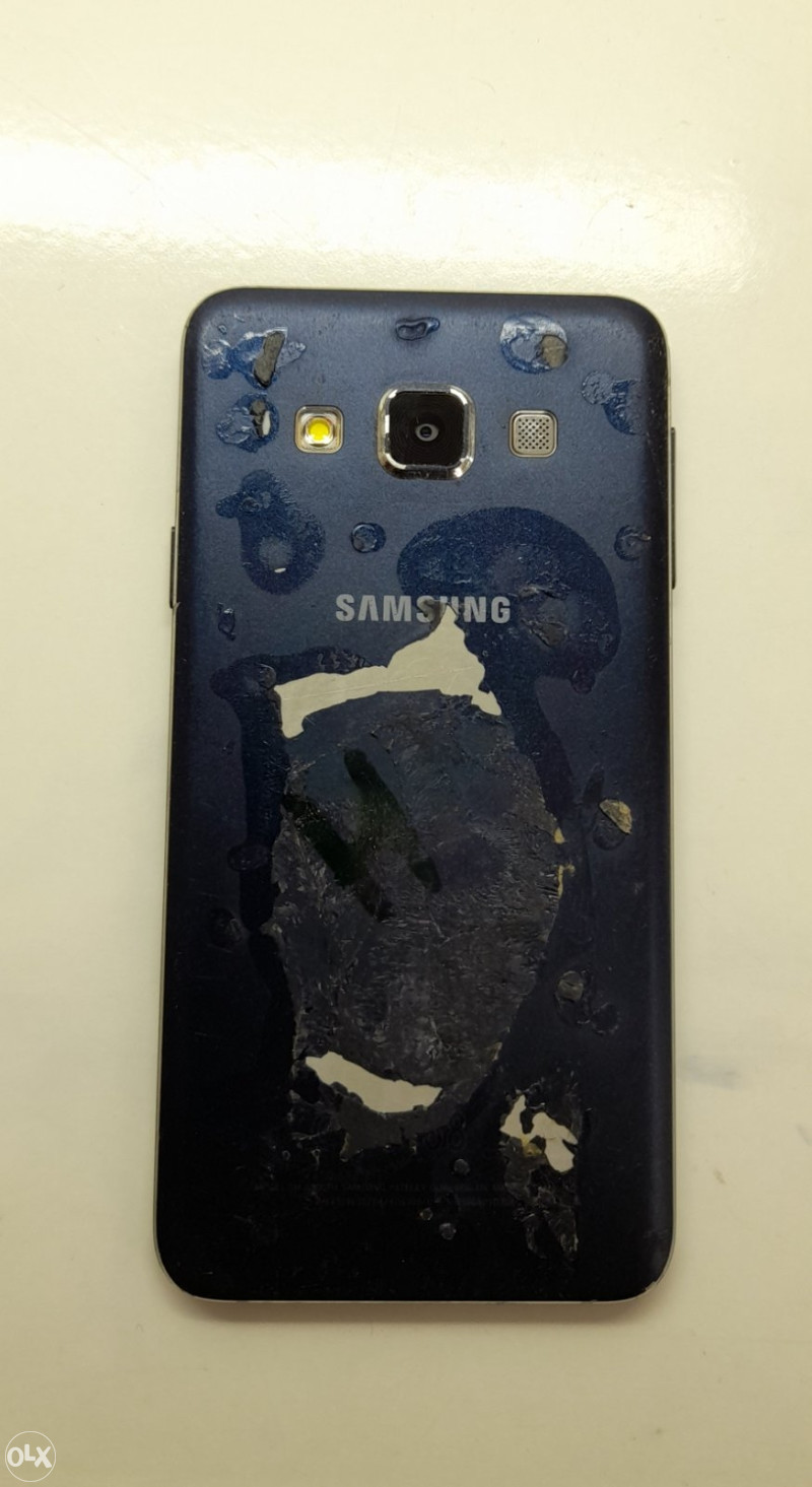 Pokvaren Samsung A300 A3 2015