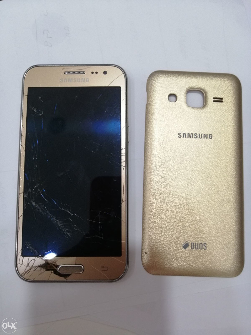 Pokvaren Samsung J200 J2 2015