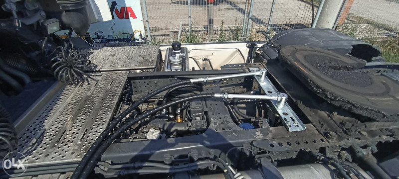 HIDRAULIKA ZA POKRETNI POD - SCHUBBODEN/CARGOFLOOR/WALKINGFLOOR