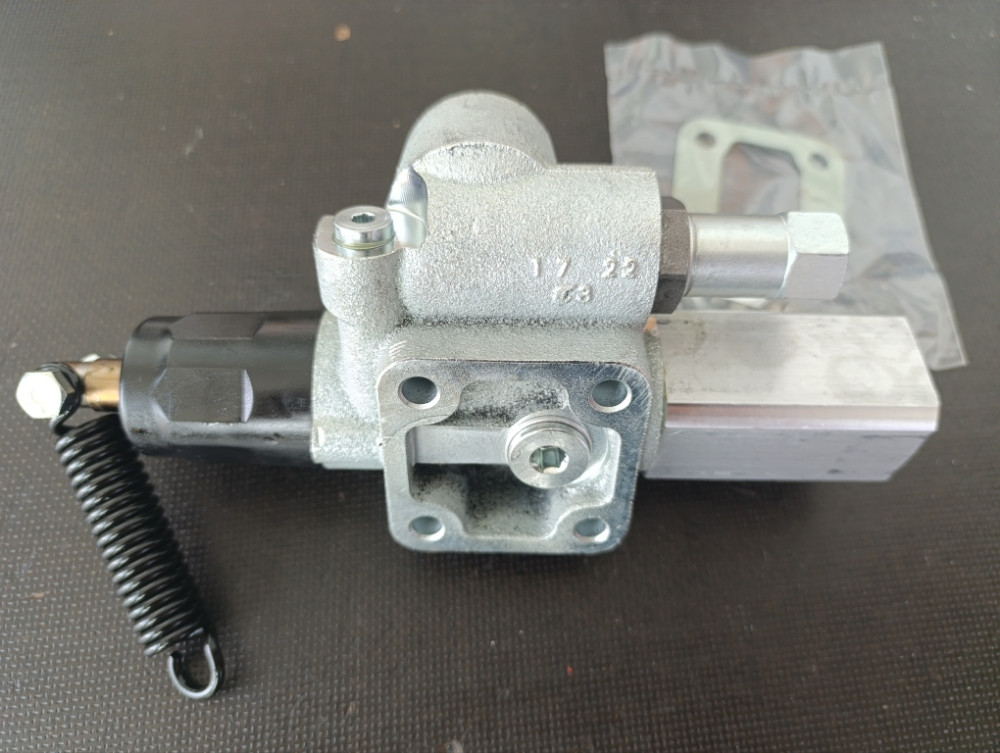 HYVA - KIP VENTIL U ŠASIJI -  80l /300bar max