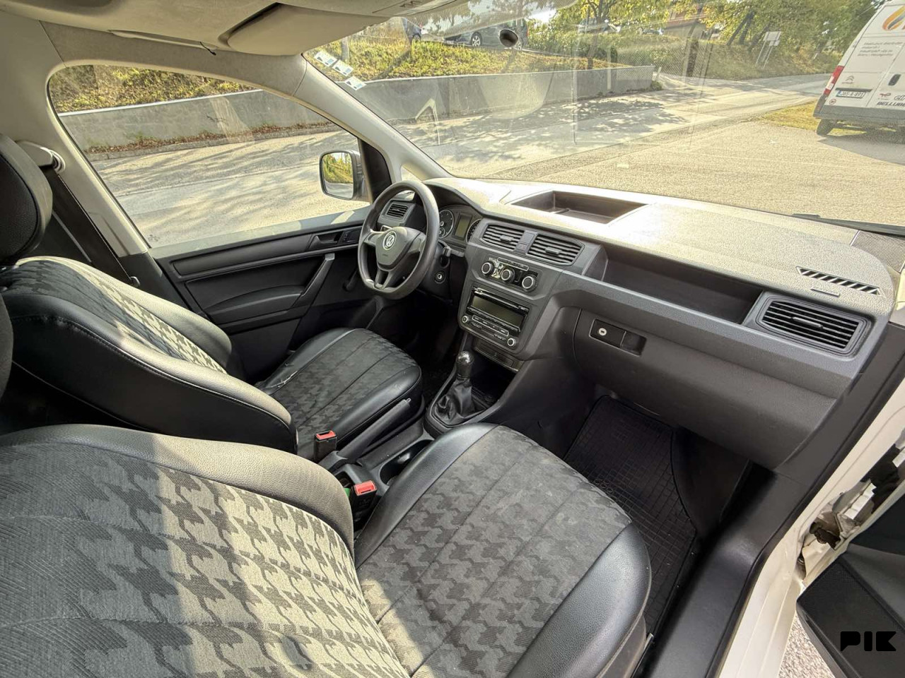Volkswagen Caddy Cargo 2.0 prvi vlasnik 145000