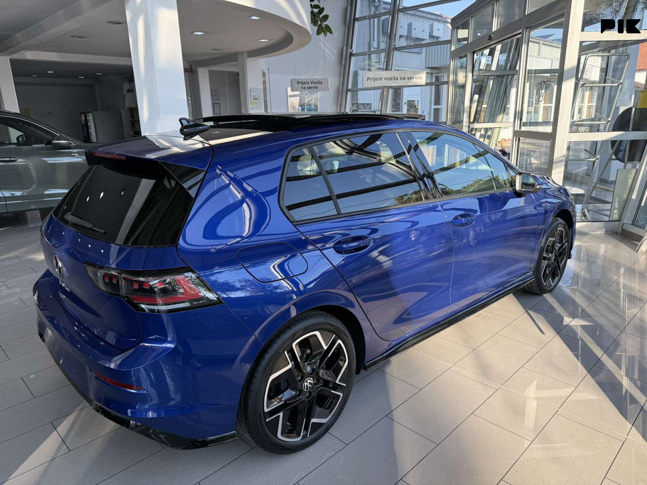 Volkswagen Golf R-Line Plus 2.0 TDI 150KS 2026