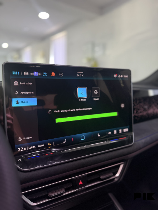 Tiguan R-Line Plus 1.5 l eHybrid