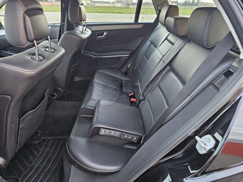Mercedes-Benz E200 Automatik 2016 Full oprema
