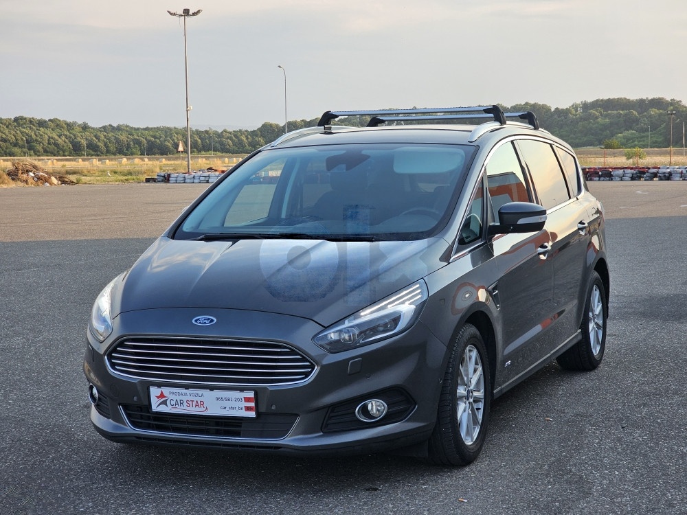 Ford S-Max