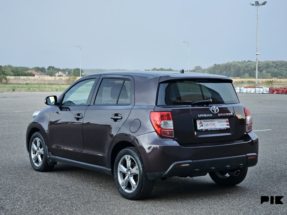 Toyota Urban Cruiser 2011 1.4 D4D 66kW 4x4