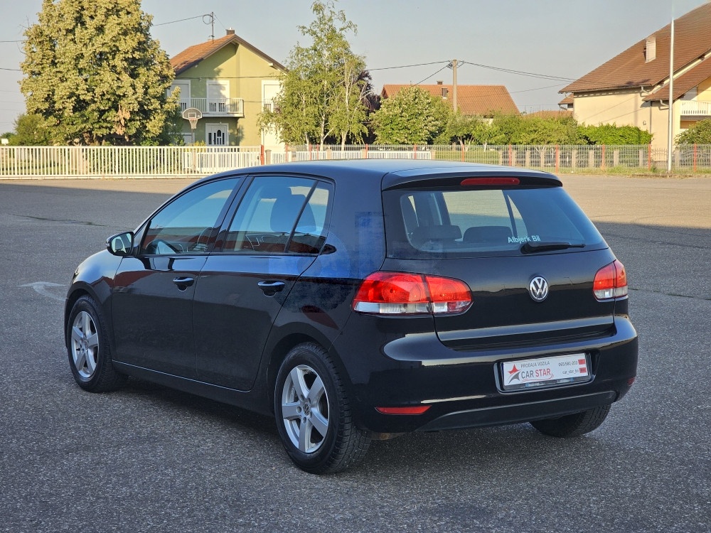 Volkswagen Golf 6 2010 1.6 TDI 66kW