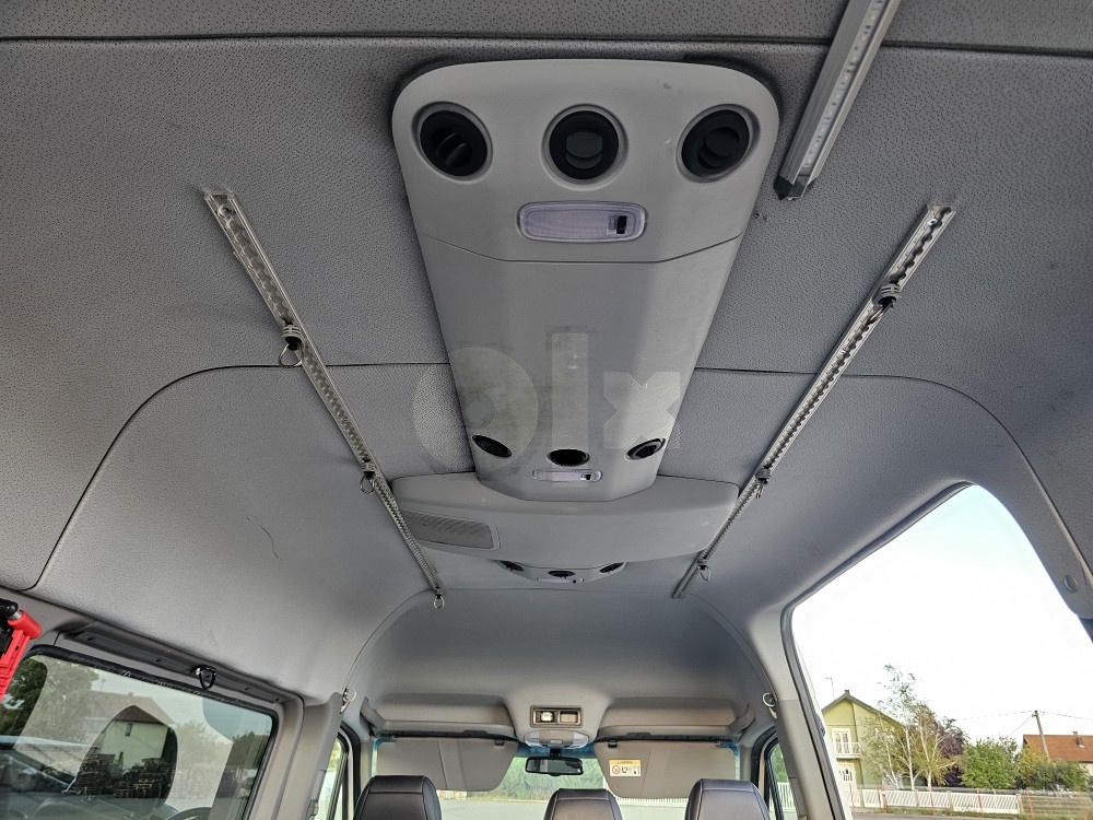Volkswagen Crafter 2015 8+1 putnicki 2.0 TDI 120kW