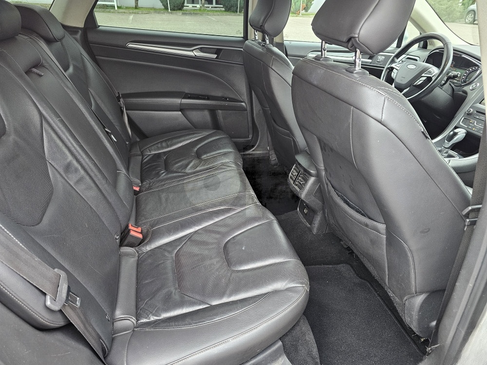 Ford Mondeo 2015 2.0 Automatik 110kW TITANIUM