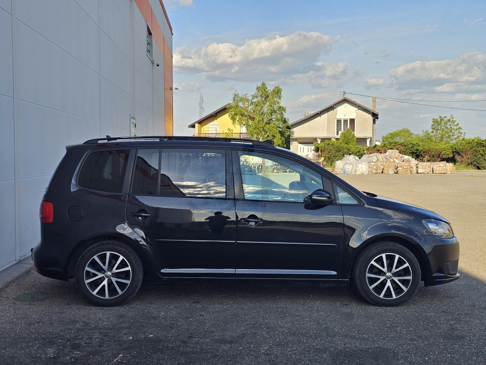 Volkswagen Touran 2011 1.6 TDI 77kW LED/Panorama 7 sjedišta